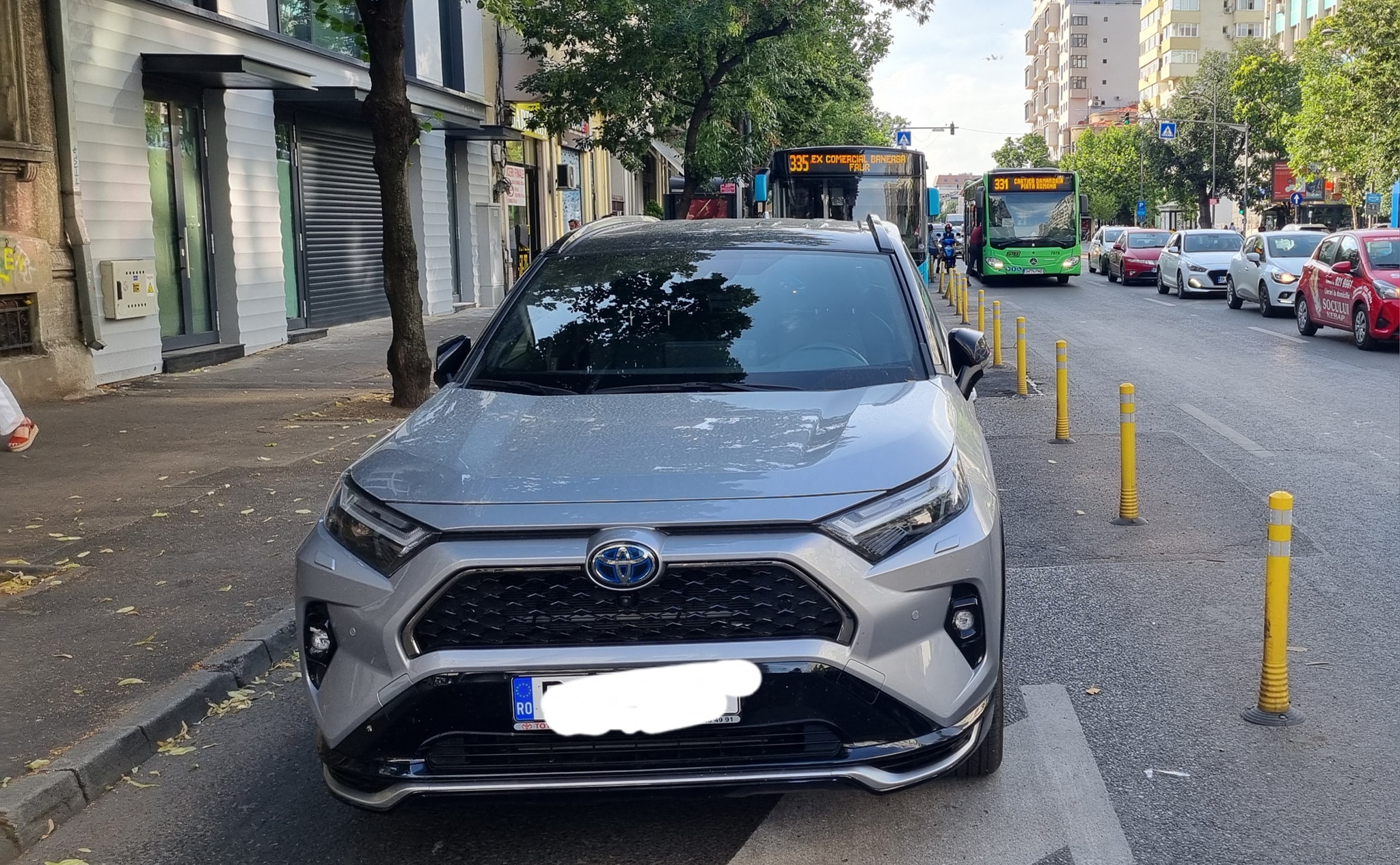 Primăria Capitalei este la mâna Poliției Rutiere pentru amendarea celor care intră pe benzile unice ale autobuzelor