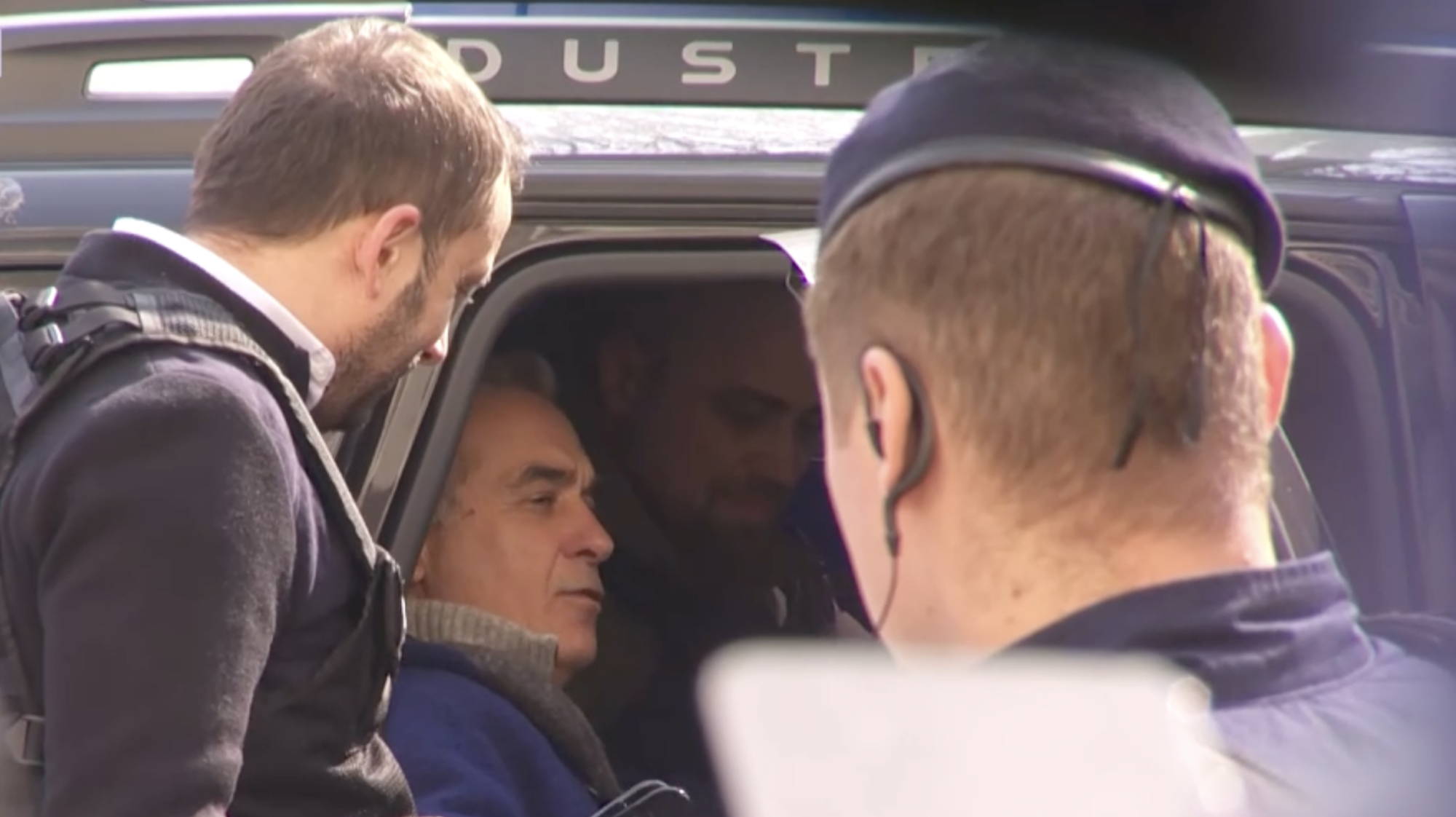 LIVE TEXT | Călin Georgescu ridicat de procurori, în Capitală, și dus la Parchetul General. Care sunt acuzațiile