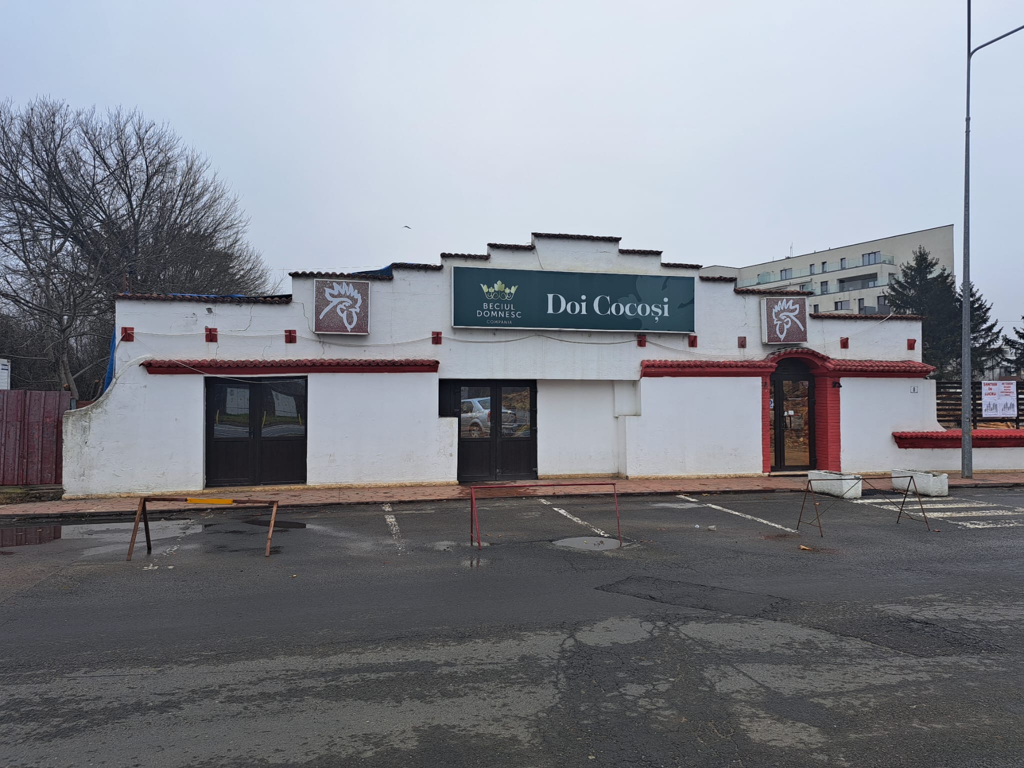 Un restaurant emblematic al Bucureștiului a fost dărâmat. În locul său apar blocuri