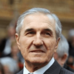 Parcul Cinema Giulești va purta denumirea de „Parcul Gheorghe Dinică”.