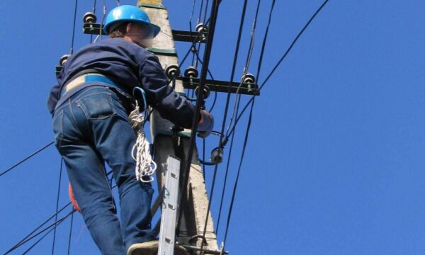 Unde întrerupe curentul Rețele Electrice Muntenia, în Ilfov și Giurgiu. FOTO: reteleelectrice.ro