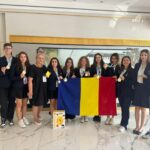 Ligia Deca promite că va acoperi cheltuielile lotului român de olimpici la Chimie aplicată. Foto: Daniela Bogdan