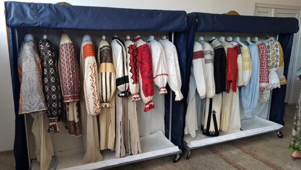 Luna textilelor, la Muzeul Țăranului Roman.