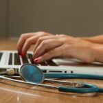 83 de medici români din Franţa, mesaj de solidarizare cu doctoriţele de la Pantelimon FOTO: unsplash.com