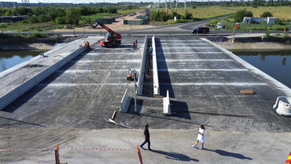 podul de peste Dâmboviţa