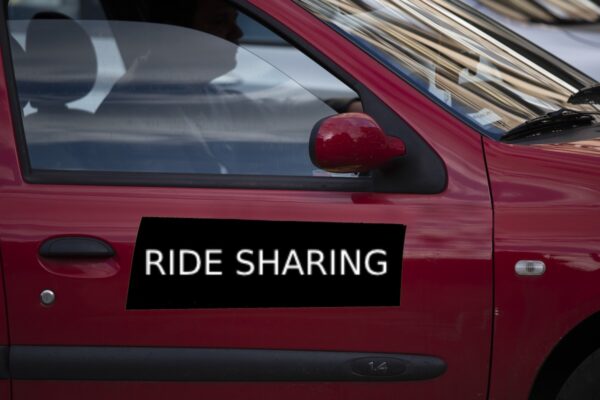 Afacerea ride-sharing
