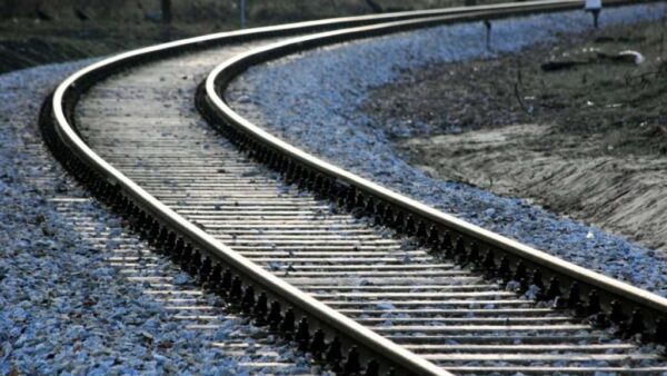 Programul CFR şi STB, odată ce trecem la ora de iarnă. FOTO: Facebook / CFR